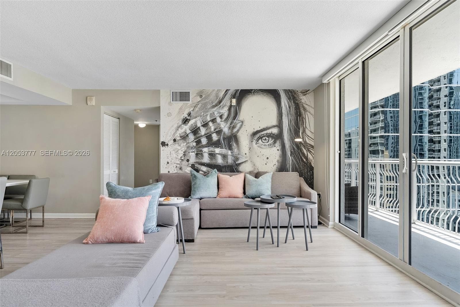 1200 Brickell Bay Dr # 2423, Miami, FL 33131 — zdjęcie 2