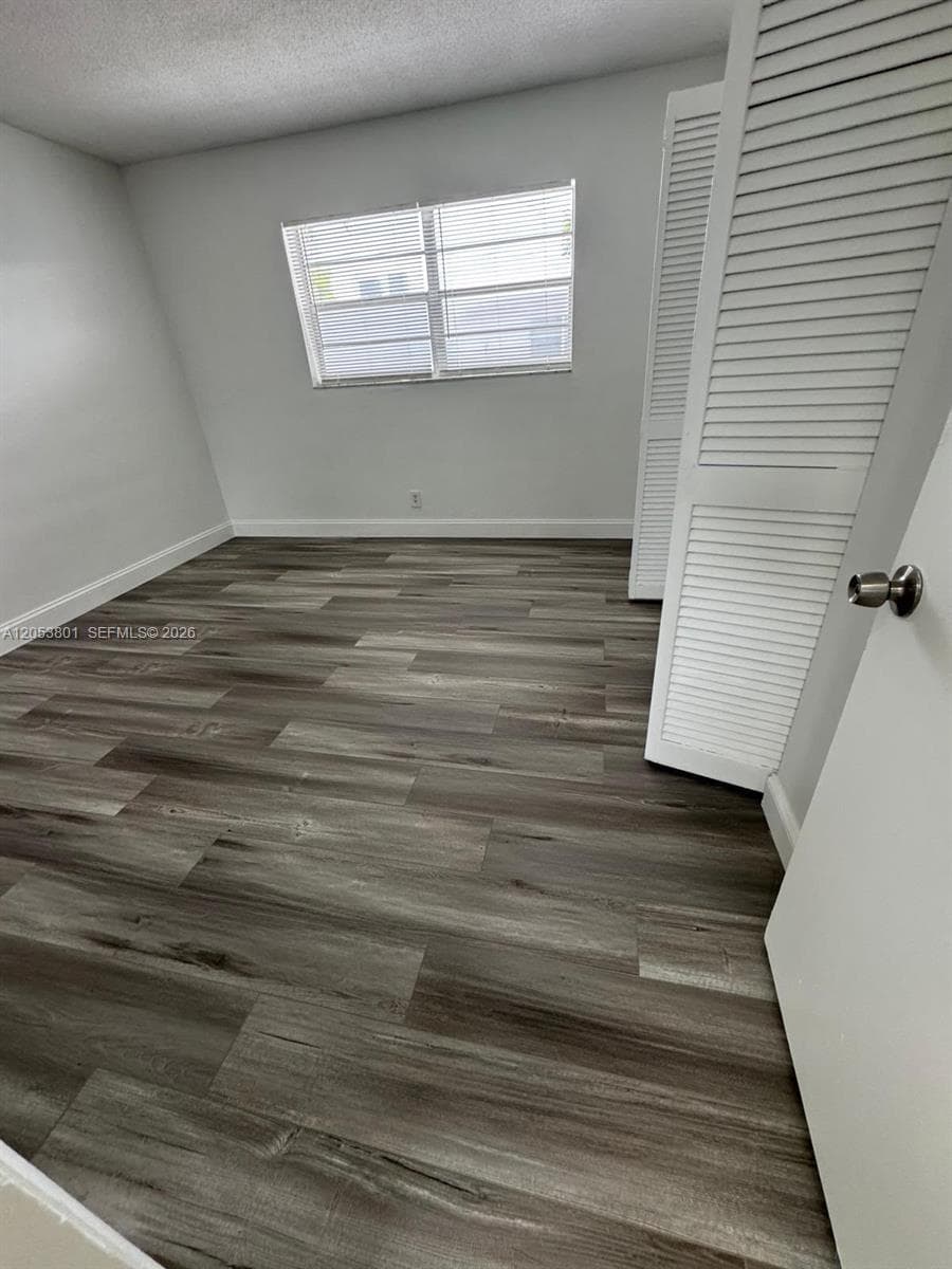 2435 Van Buren St # APT 2B, Hollywood, FL 33020 — zdjęcie 2