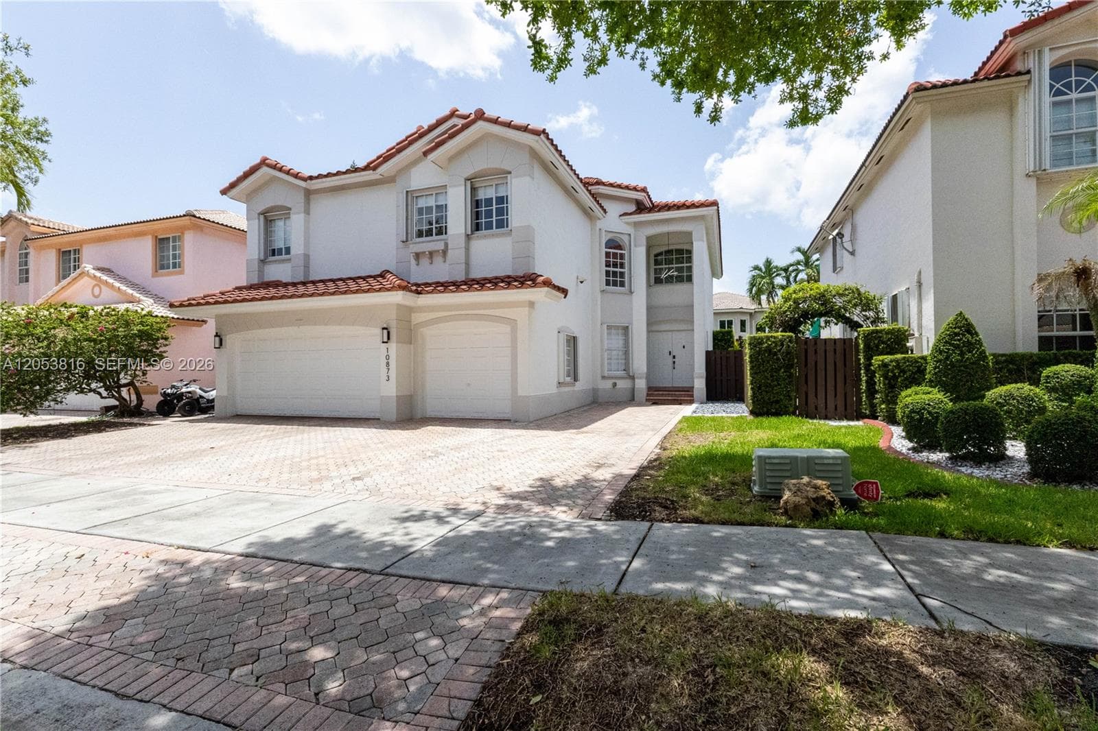10873 NW 71st St, Doral, FL 33178 — zdjęcie 4