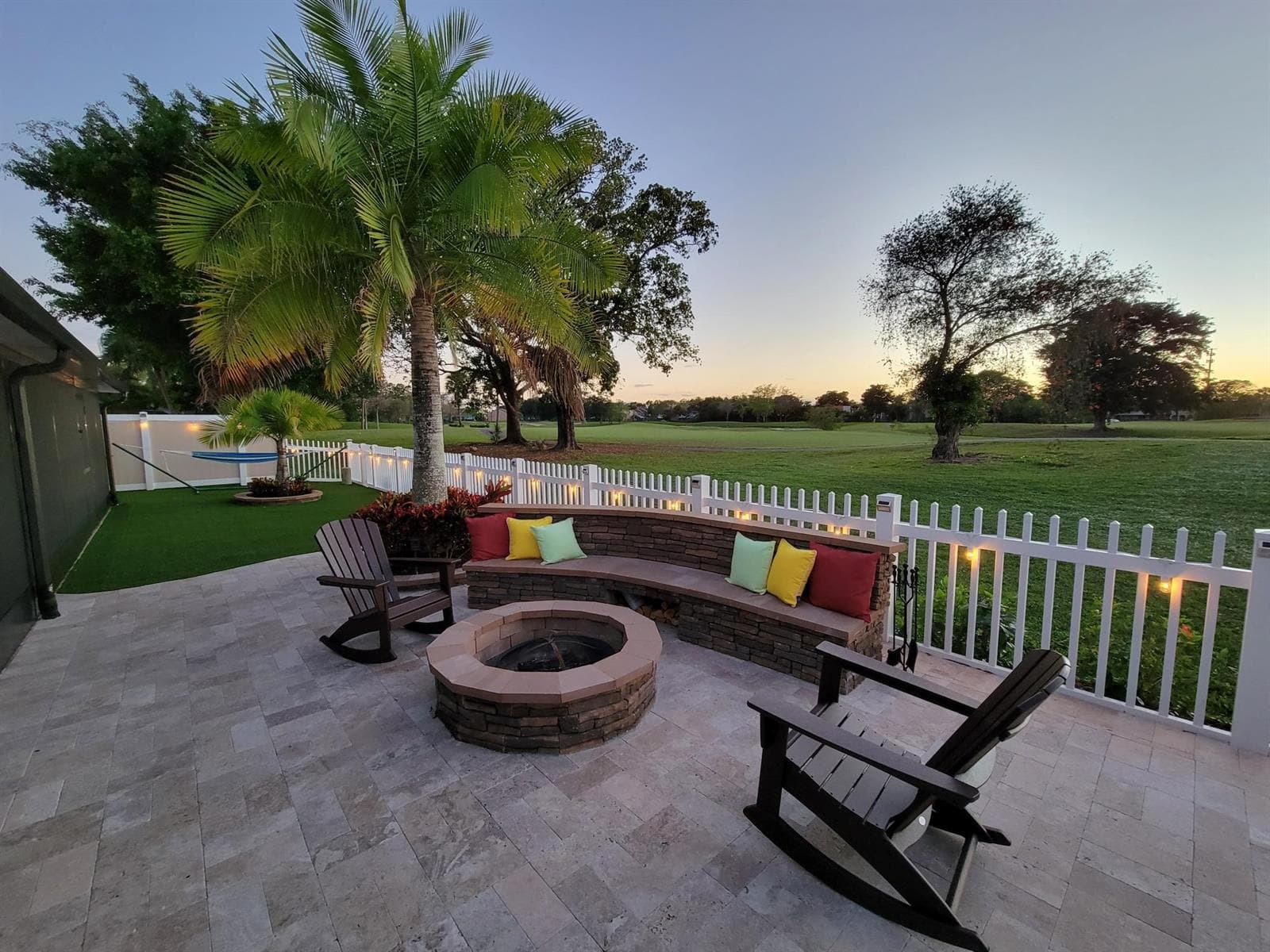 7401 CORKWOOD Terrace, Tamarac, FL 33321 — zdjęcie 2