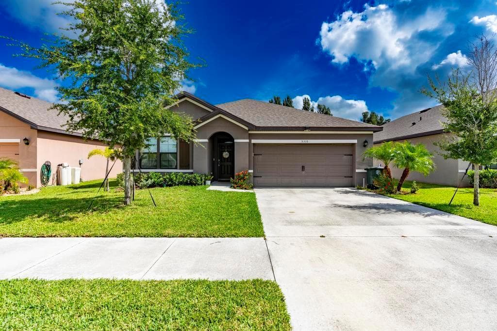 5316 AMUSEMENT Avenue, Fort Pierce, FL 34947 — zdjęcie 3