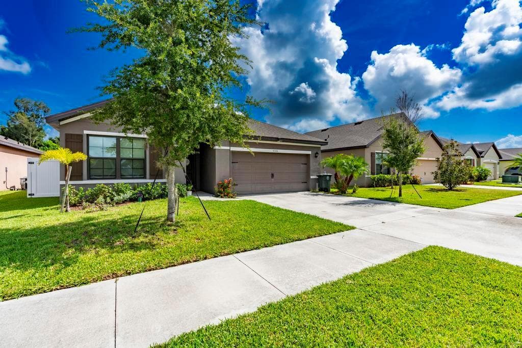 5316 AMUSEMENT Avenue, Fort Pierce, FL 34947 — zdjęcie 4