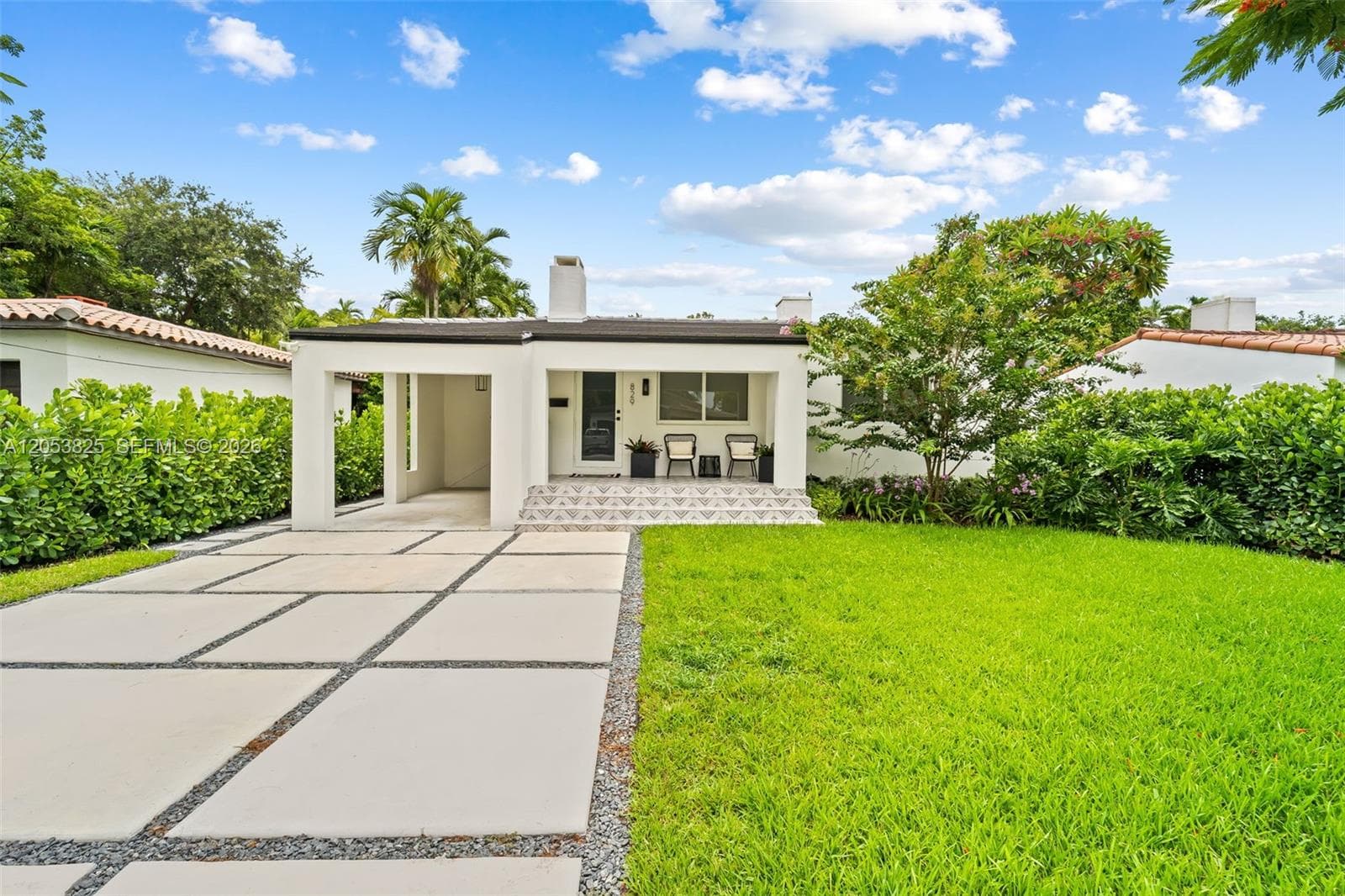 829 Granada Groves Ct, Coral Gables, FL 33134 — zdjęcie 2