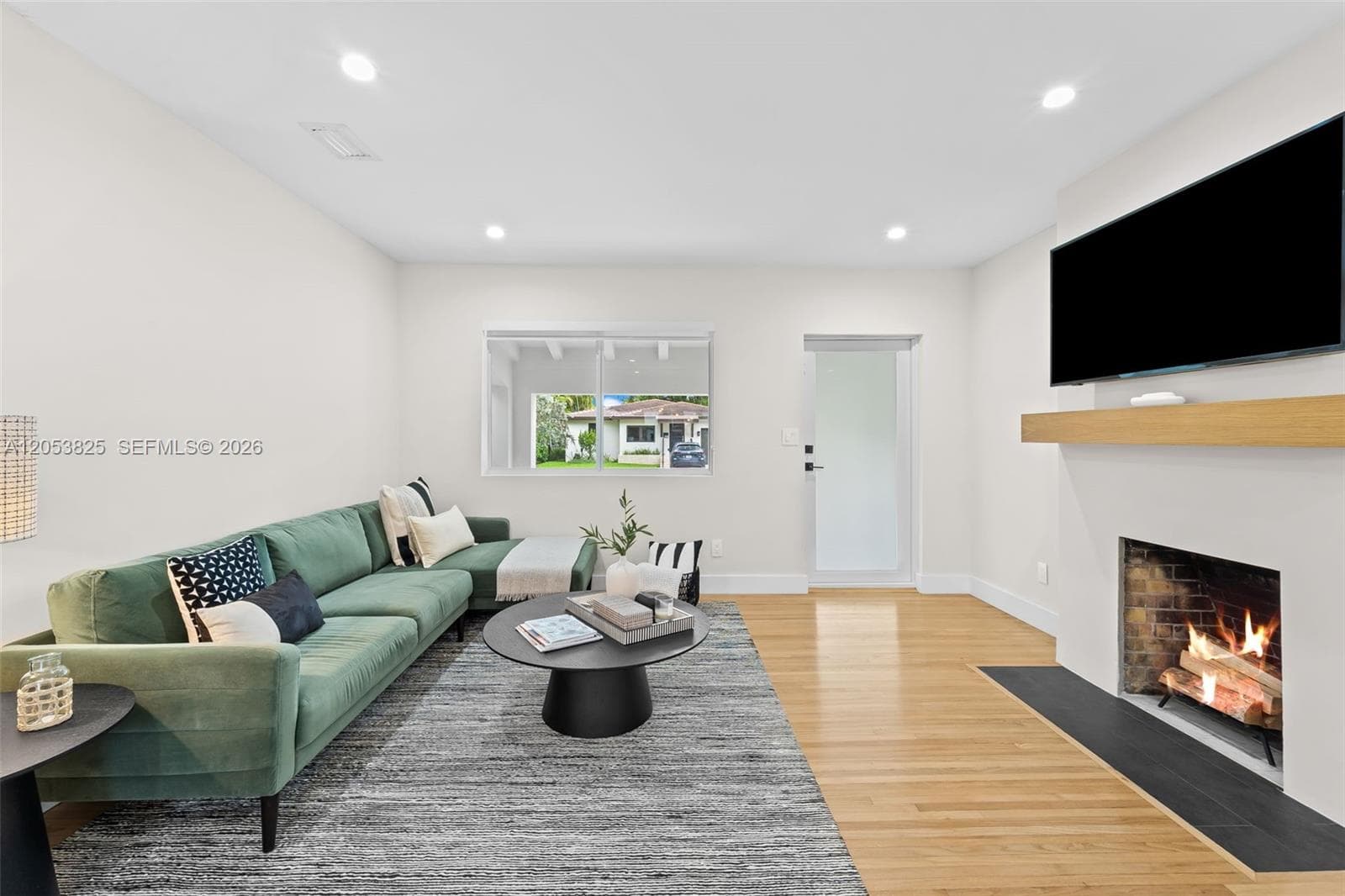 829 Granada Groves Ct, Coral Gables, FL 33134 — zdjęcie 5