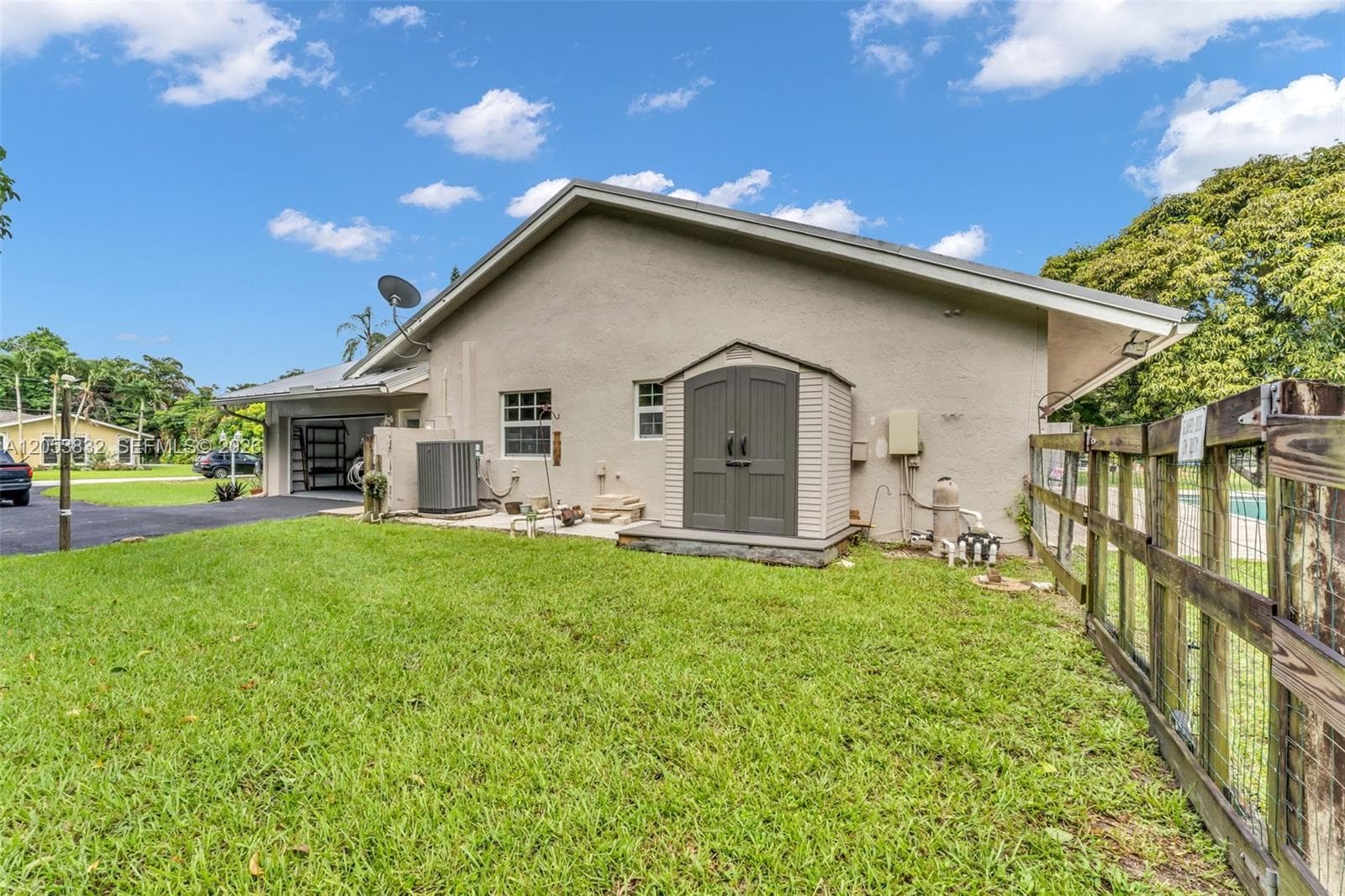 11501 SW 3rd St, Plantation, FL 33325 — zdjęcie 3