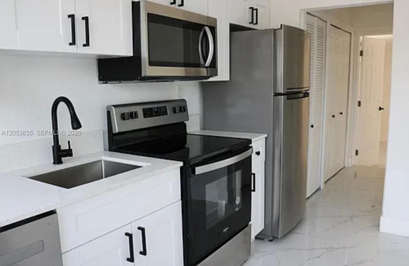 1237 NW 33rd Ave, Miami, FL 33125 — zdjęcie 3