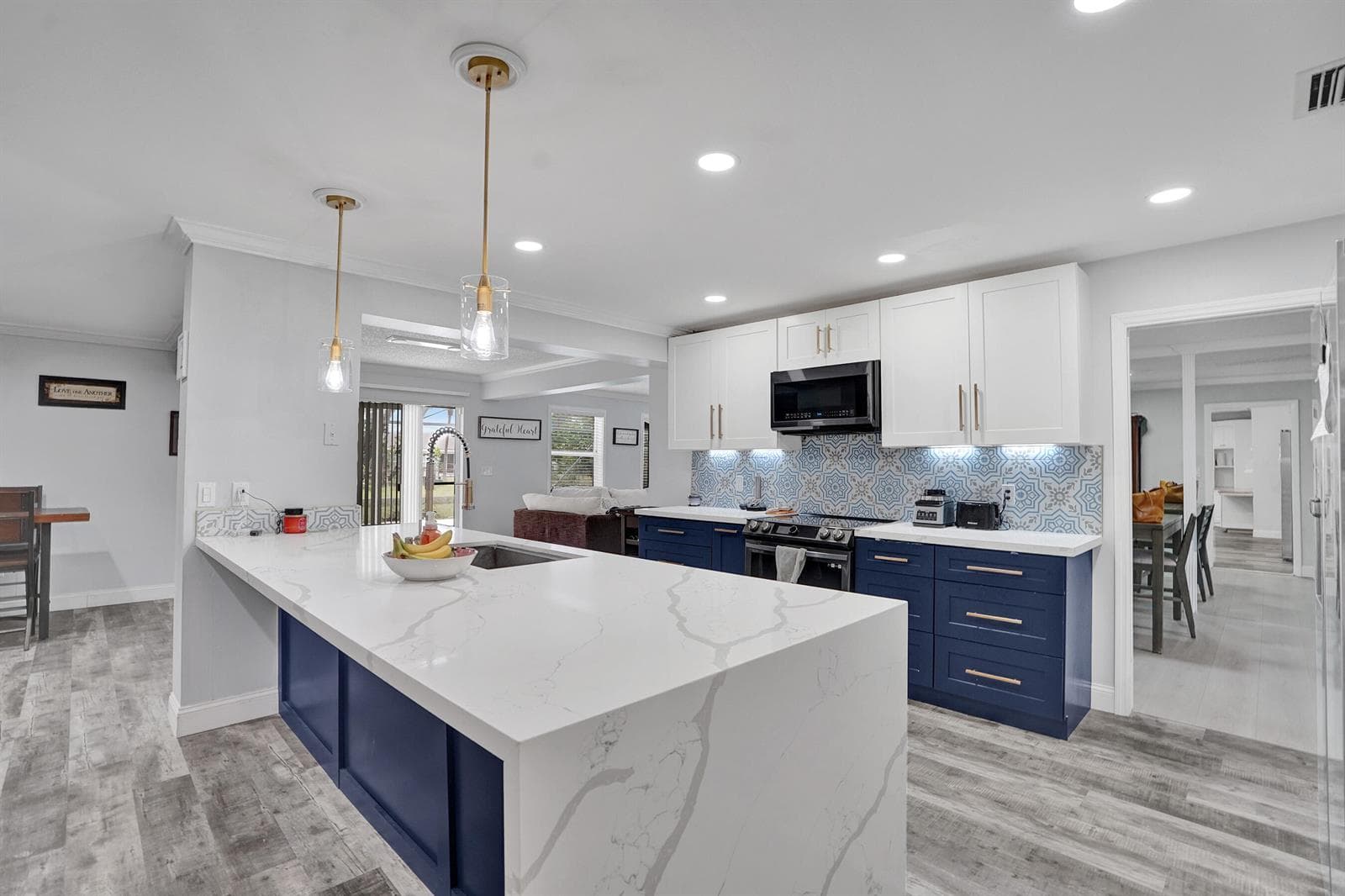 1852 NW 82ND Avenue, Coral Springs, FL 33071 — zdjęcie 3