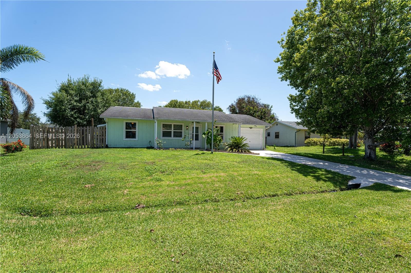 618 SW Ray Ave, Port St. Lucie, FL 34983 — zdjęcie 4