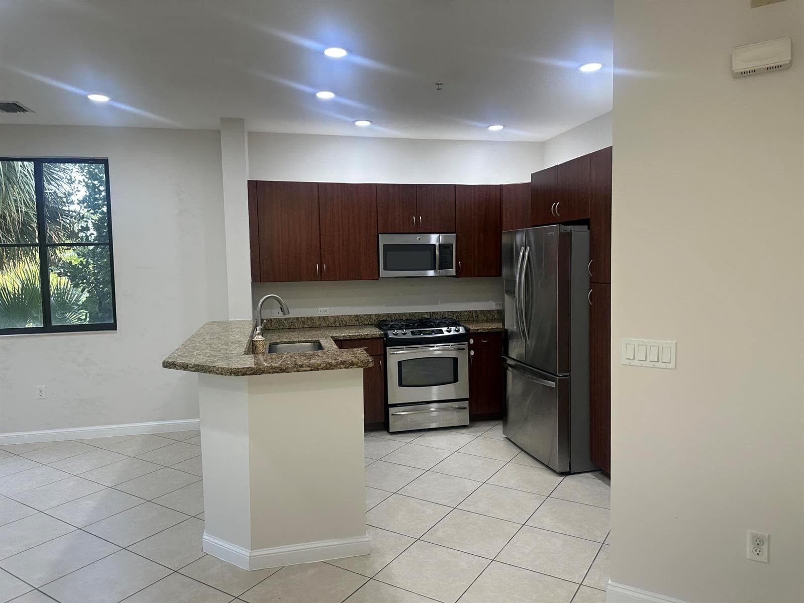 3020 NW 125th Avenue # 315, Sunrise, FL 33323