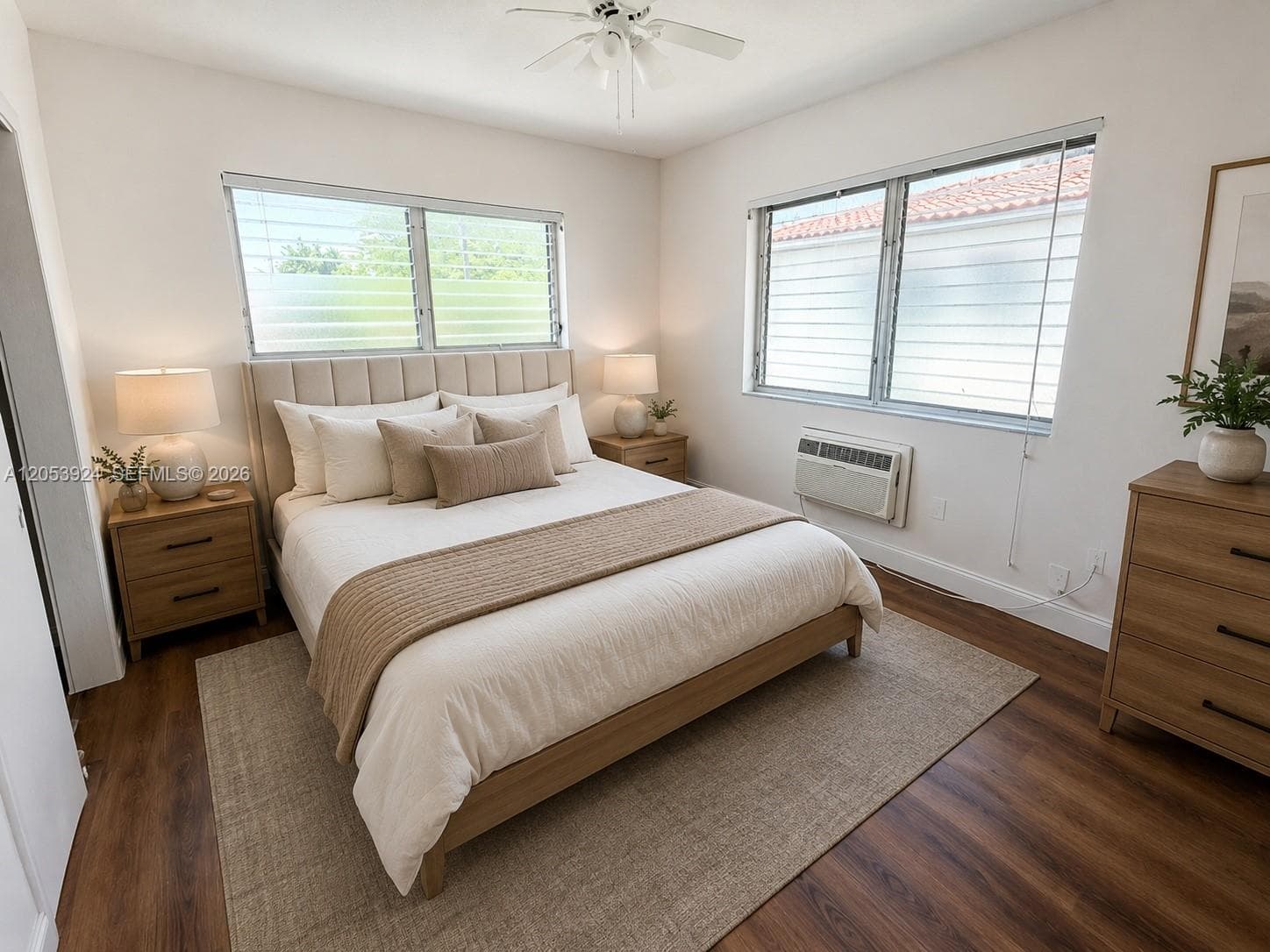 34 Madeira Ave # 6, Coral Gables, FL 33134
