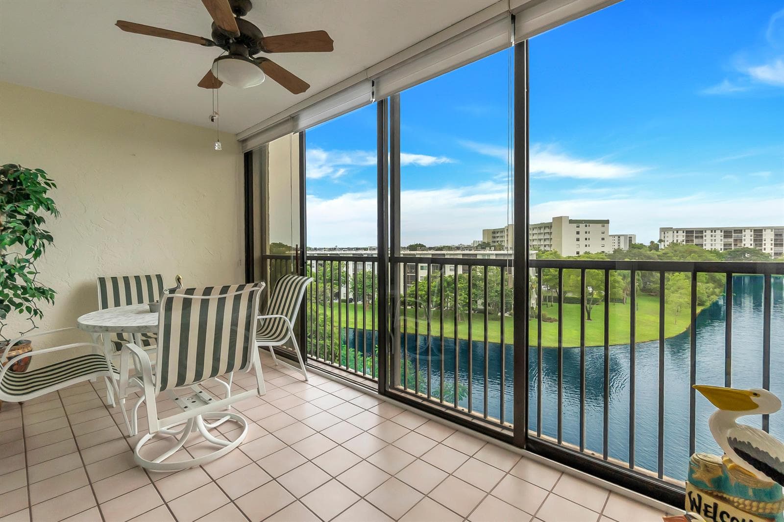 2334 S Cypress Bend Drive # 602, Pompano Beach, FL 33069 — zdjęcie 3