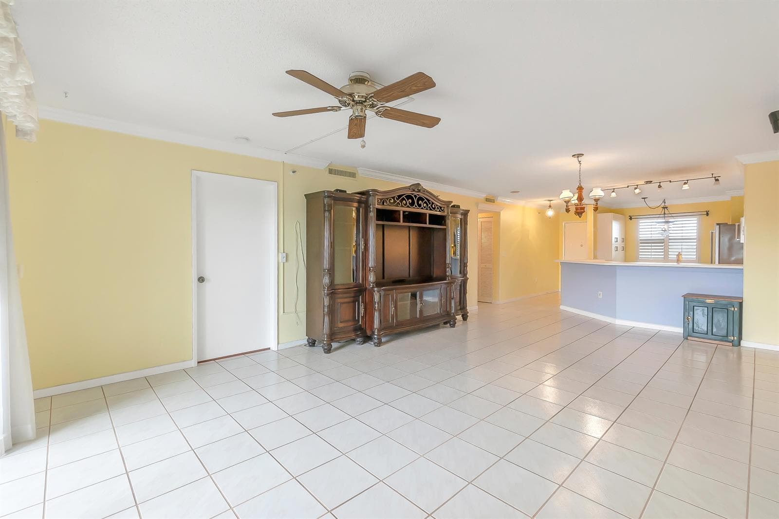 2334 S Cypress Bend Drive # 602, Pompano Beach, FL 33069 — zdjęcie 5