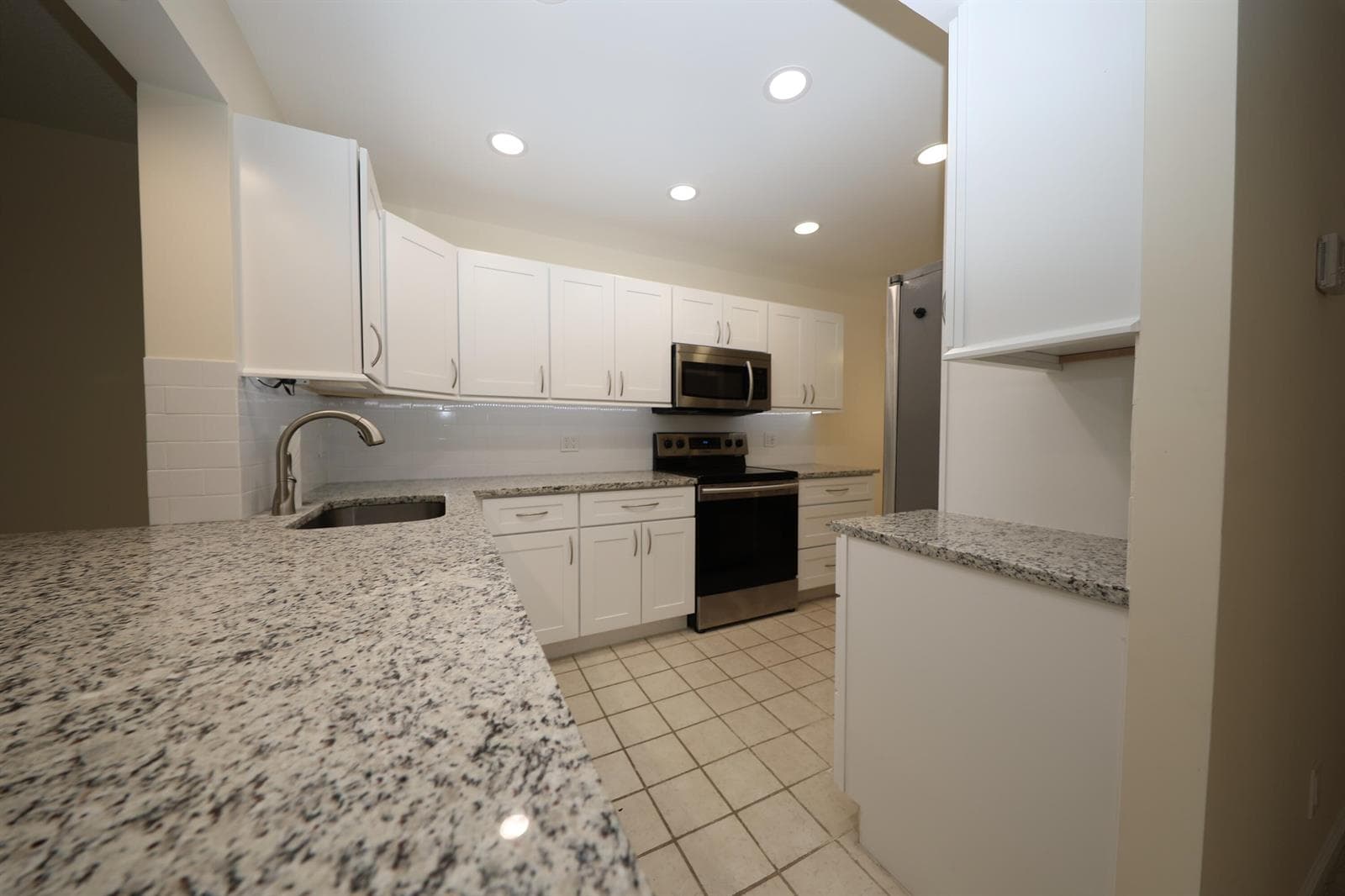 10187 Mangrove Drive # 104, Boynton Beach, FL 33437 — zdjęcie 4