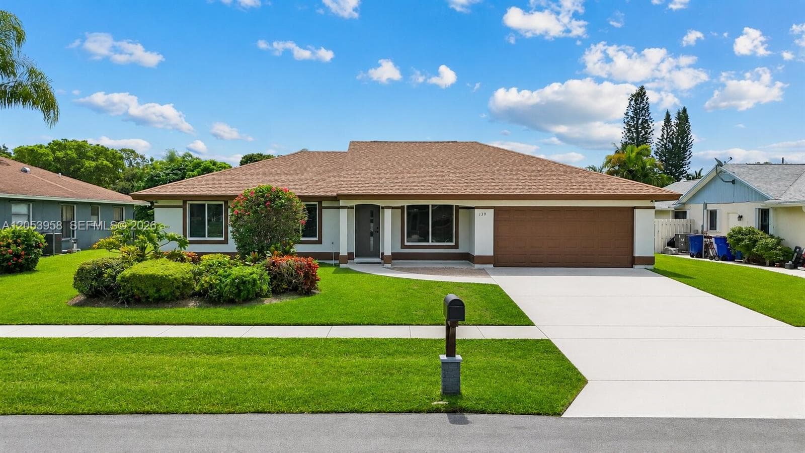139 Galiano St, Royal Palm Beach, FL 33411