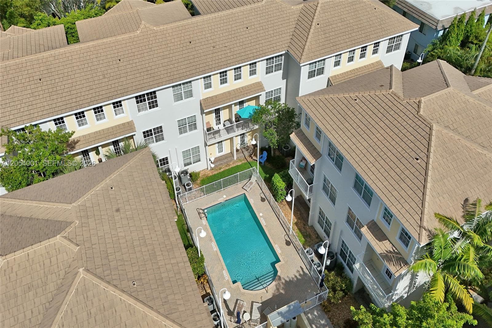 2726 Old Florida Trail, Wilton Manors, FL 33334 — zdjęcie 3