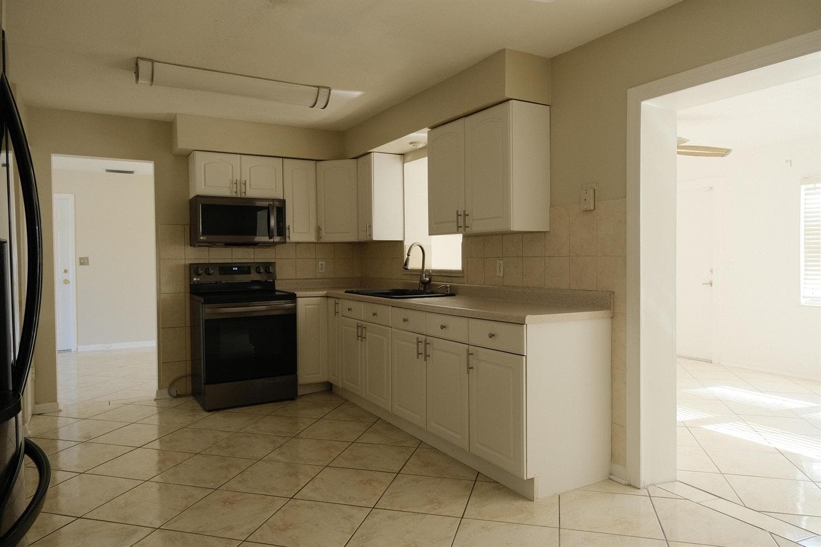 980 Woodland Avenue, West Palm Beach, FL 33415 — zdjęcie 3