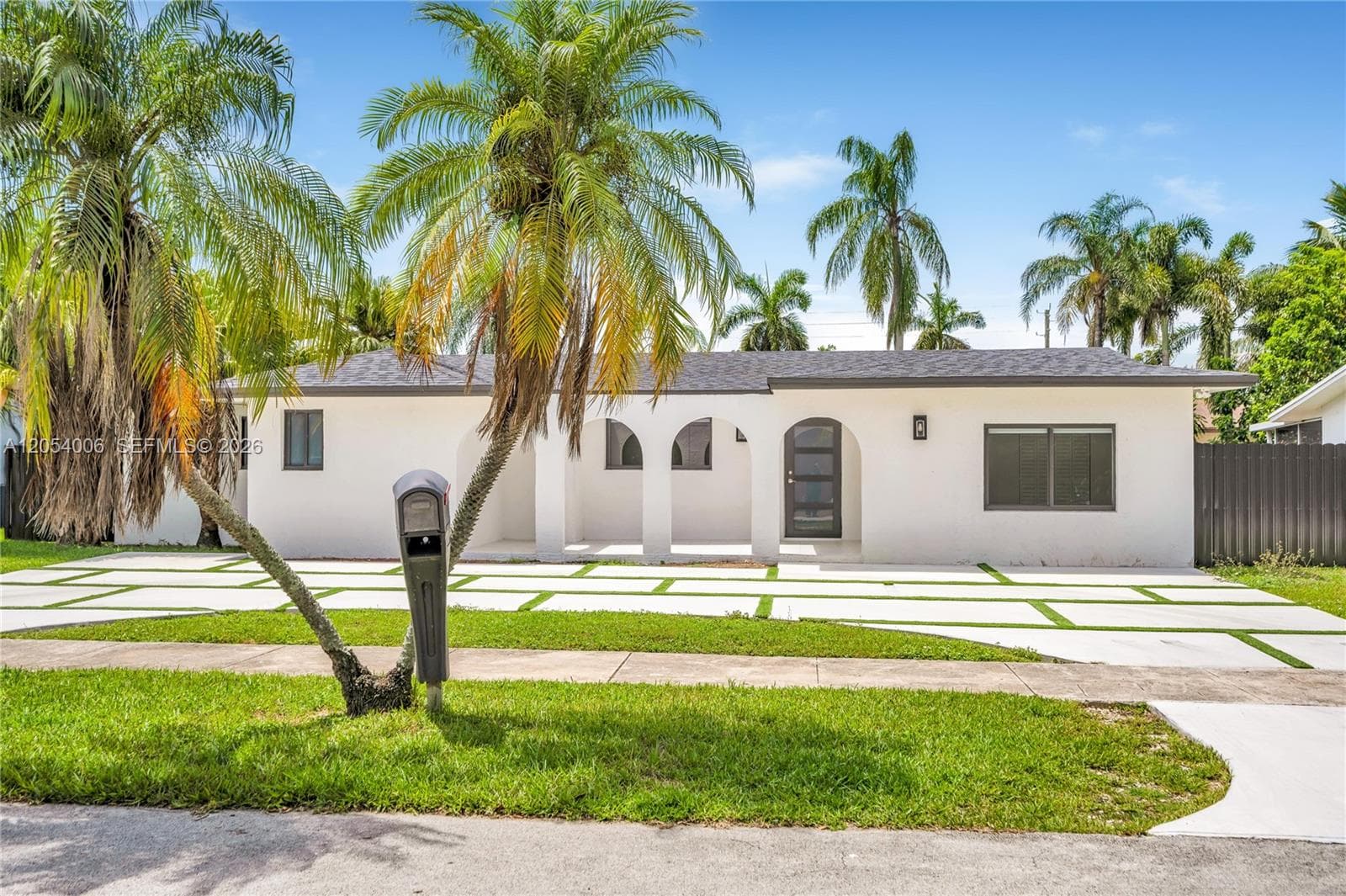 9320 SW 167th St # 0, Palmetto Bay, FL 33157 — zdjęcie 2
