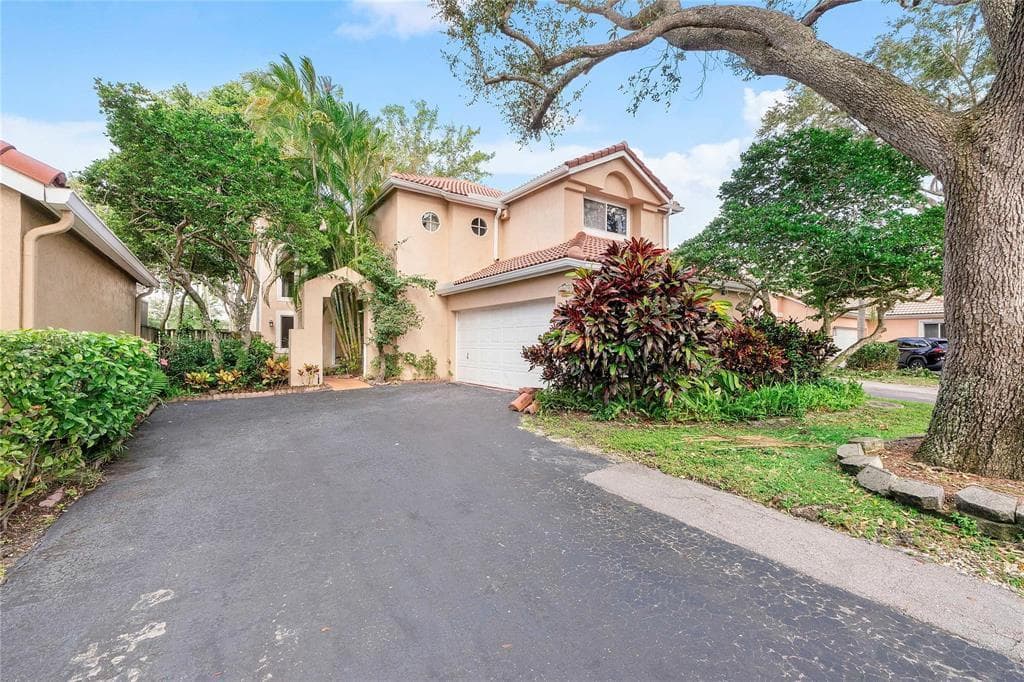 10019 NW 5 Street, Plantation, FL 33324 — zdjęcie 2