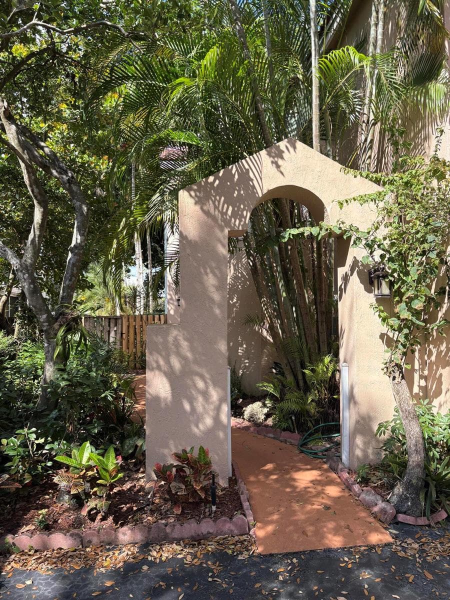 10019 NW 5 Street, Plantation, FL 33324 — zdjęcie 3