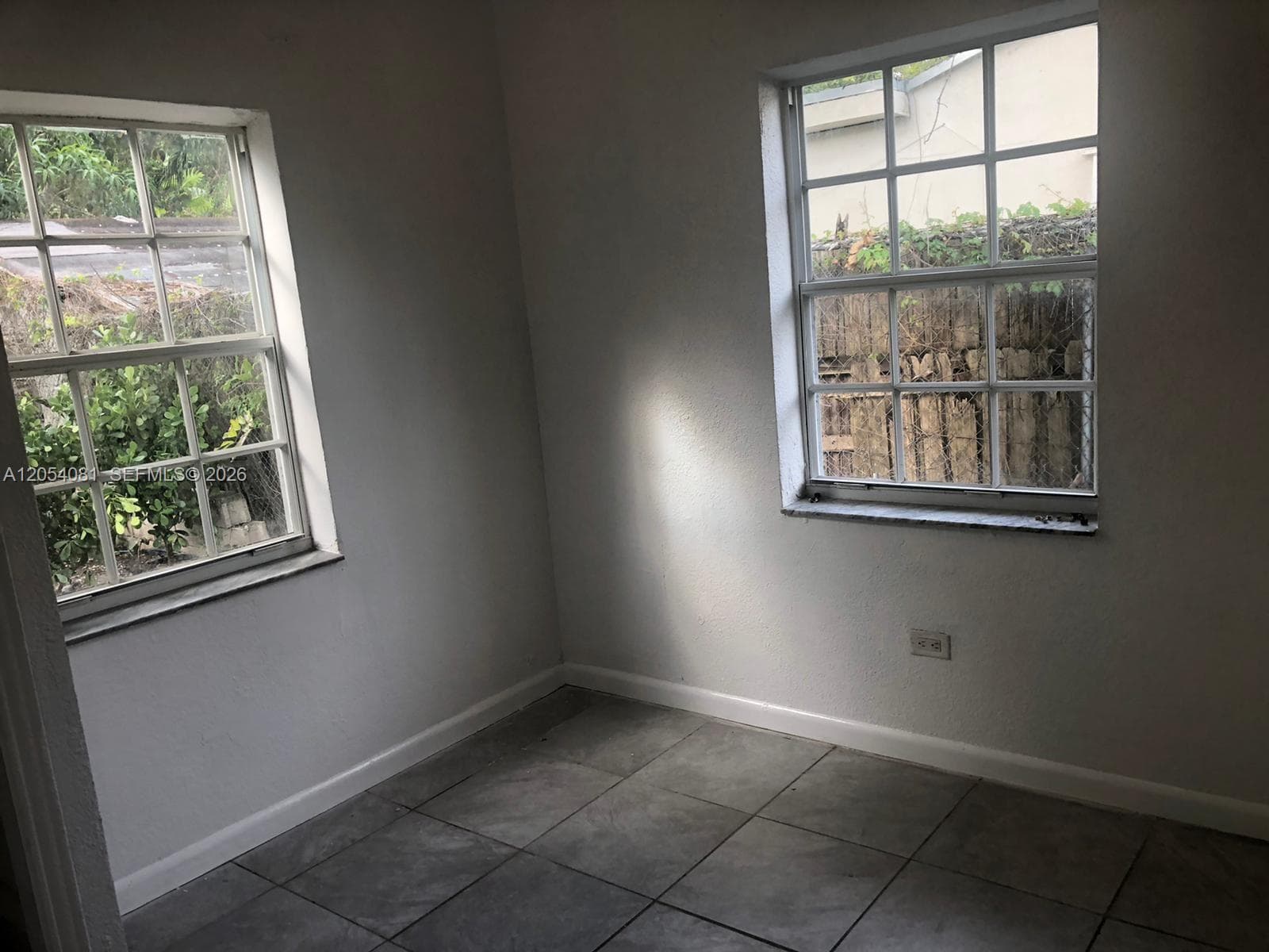 146 NW 56th St # 146, Miami, FL 33127 — zdjęcie 5