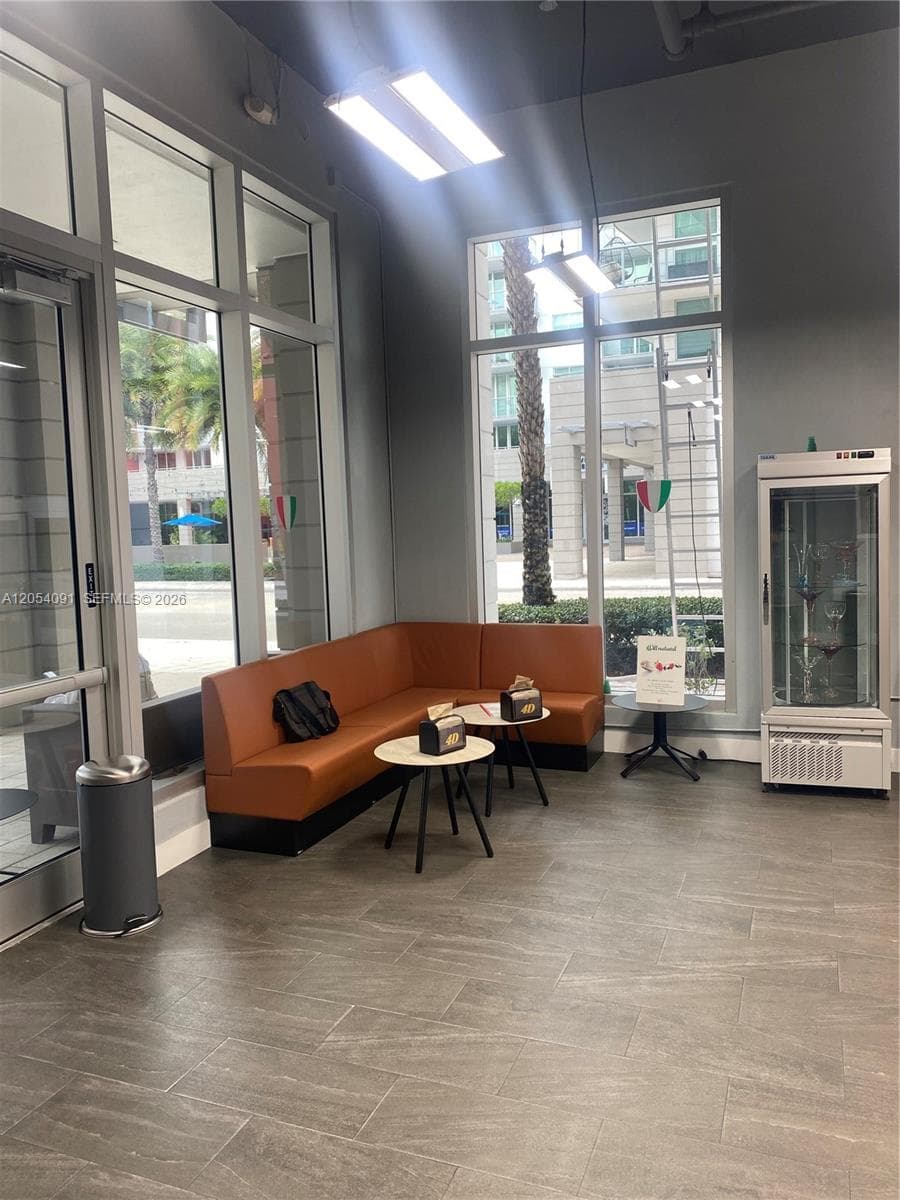 7761 NW 107th Avenue Suite 212, Doral, FL 33178 — zdjęcie 4