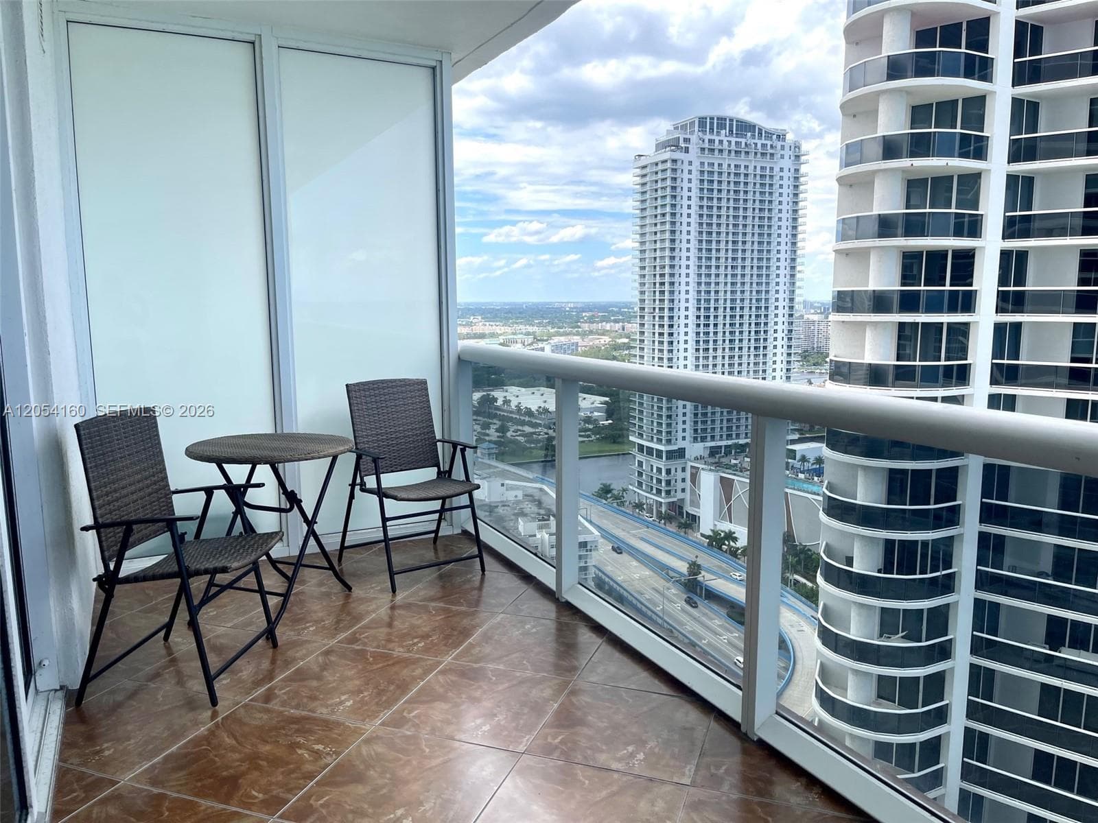 1830 S Ocean Dr # 3009, Hallandale Beach, FL 33009 — zdjęcie 3