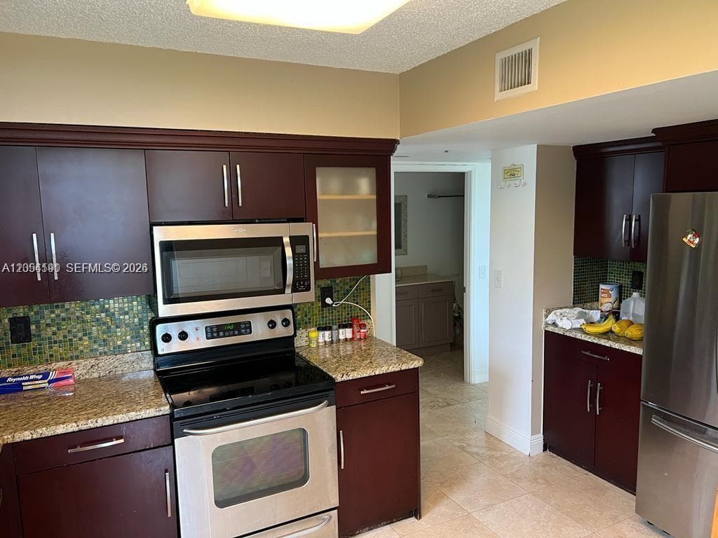 3300 NE 191st St # 512, Aventura, FL 33180 — zdjęcie 4