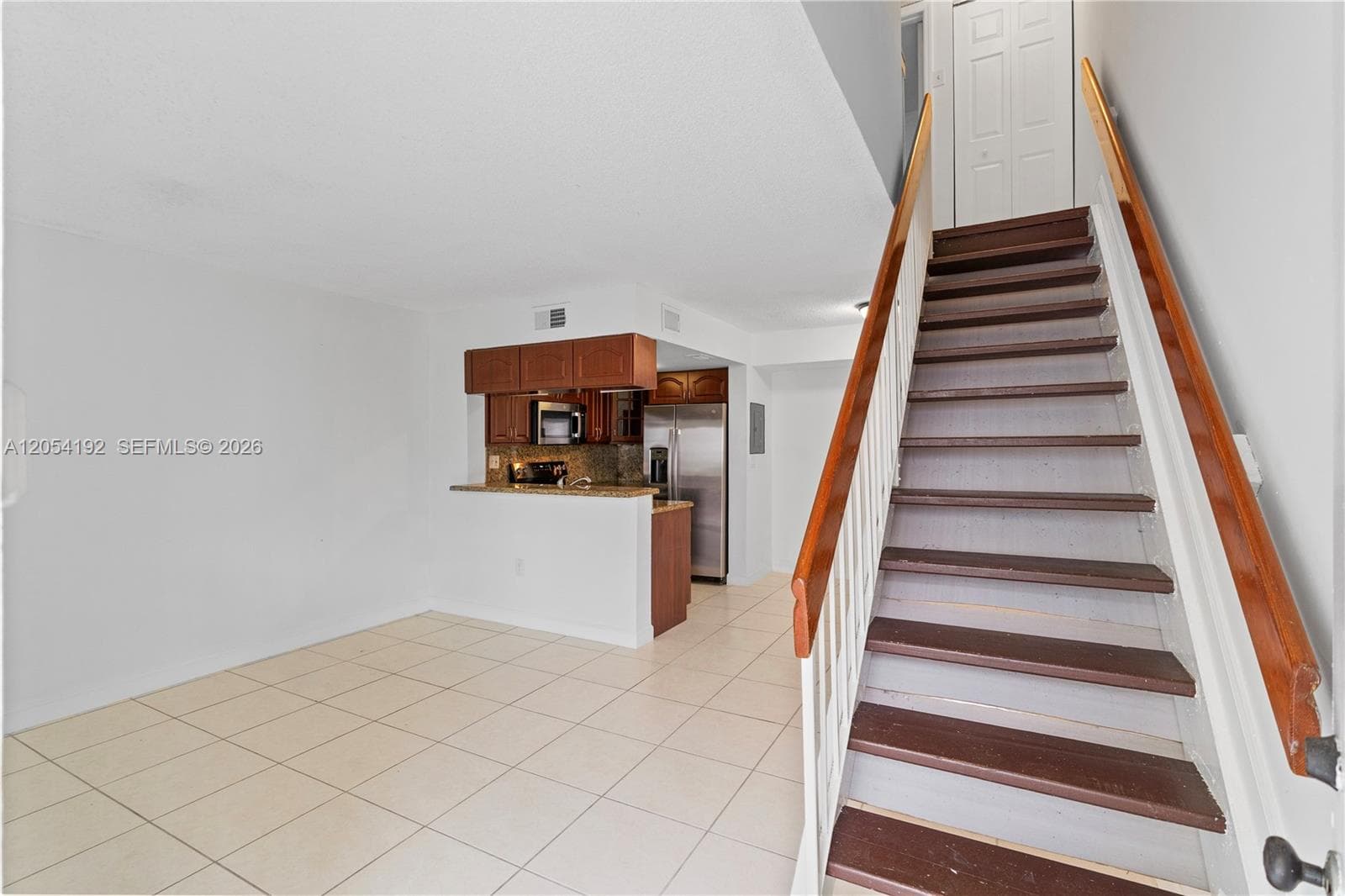 8585 NW 6th Ln # 9-208, Miami, FL 33126 — zdjęcie 4