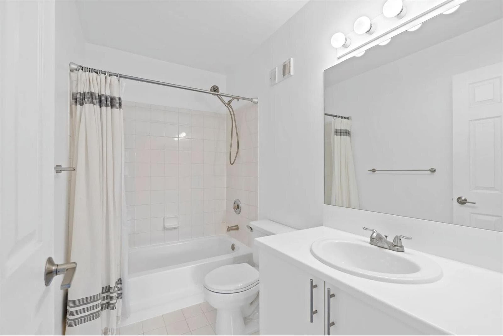 135 Yacht Club Way # 305, Hypoluxo, FL 33462 — zdjęcie 3