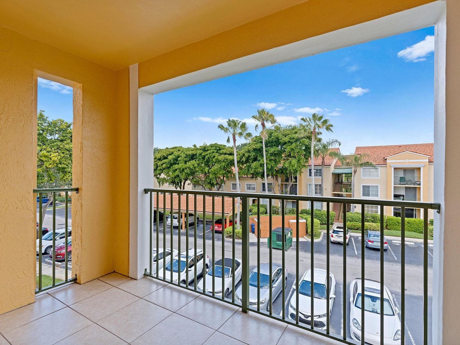135 Yacht Club Way # 305, Hypoluxo, FL 33462