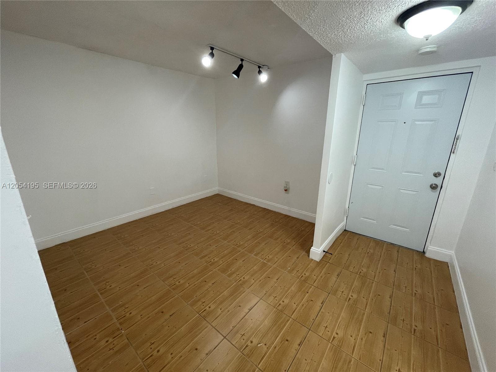 16220 NW 2nd Ave # 312, Miami, FL 33169 — zdjęcie 4
