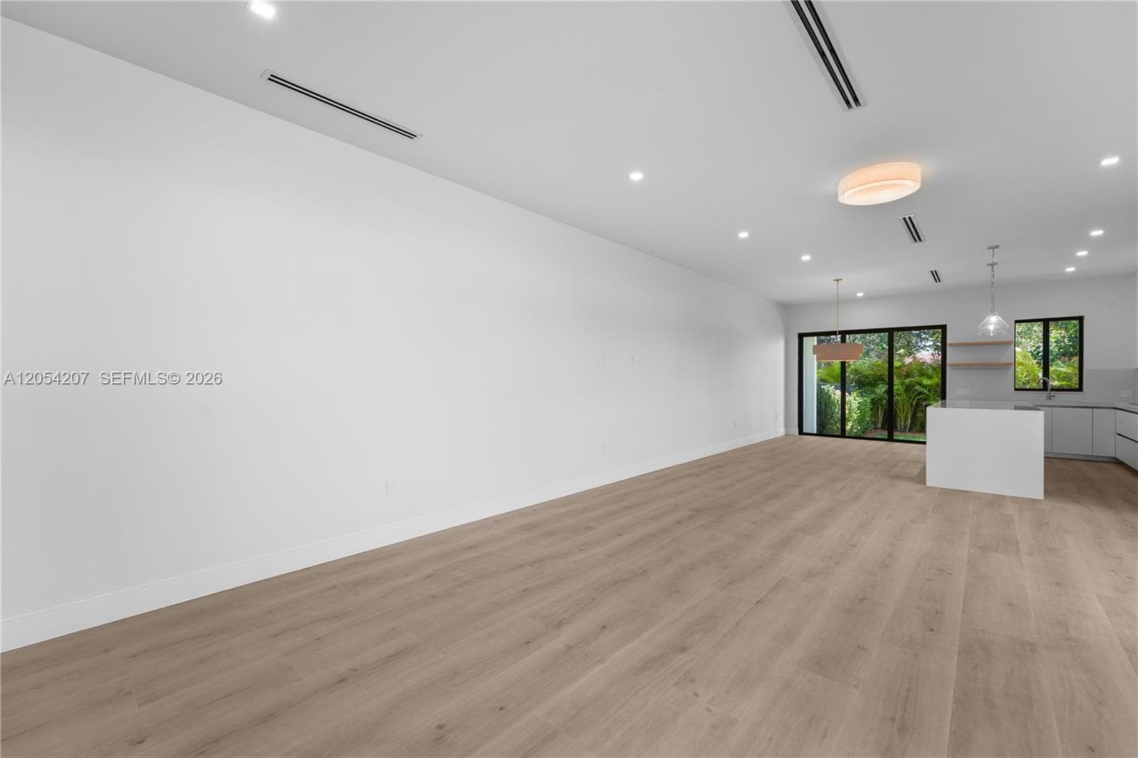 2735 SW 23rd Ter, Miami, FL 33145 — zdjęcie 5