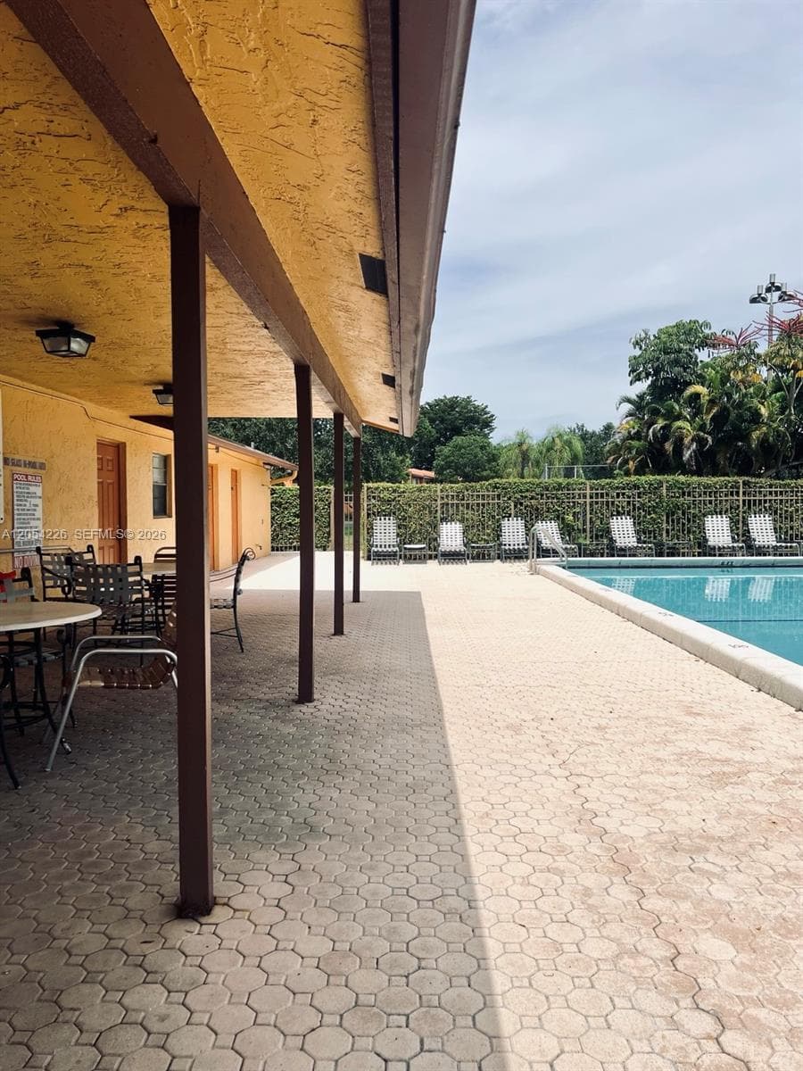 4613 NW 91st Ave, Sunrise, FL 33351 — zdjęcie 3