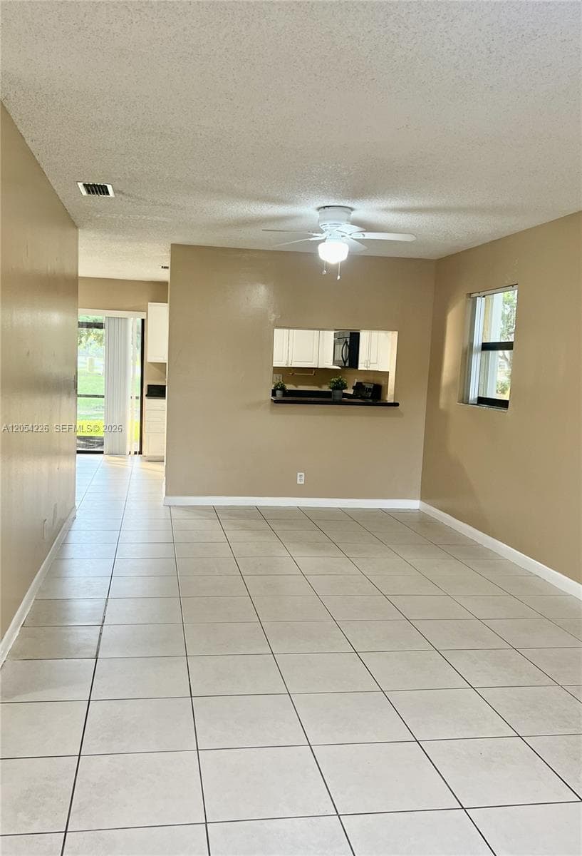 4613 NW 91st Ave, Sunrise, FL 33351 — zdjęcie 5
