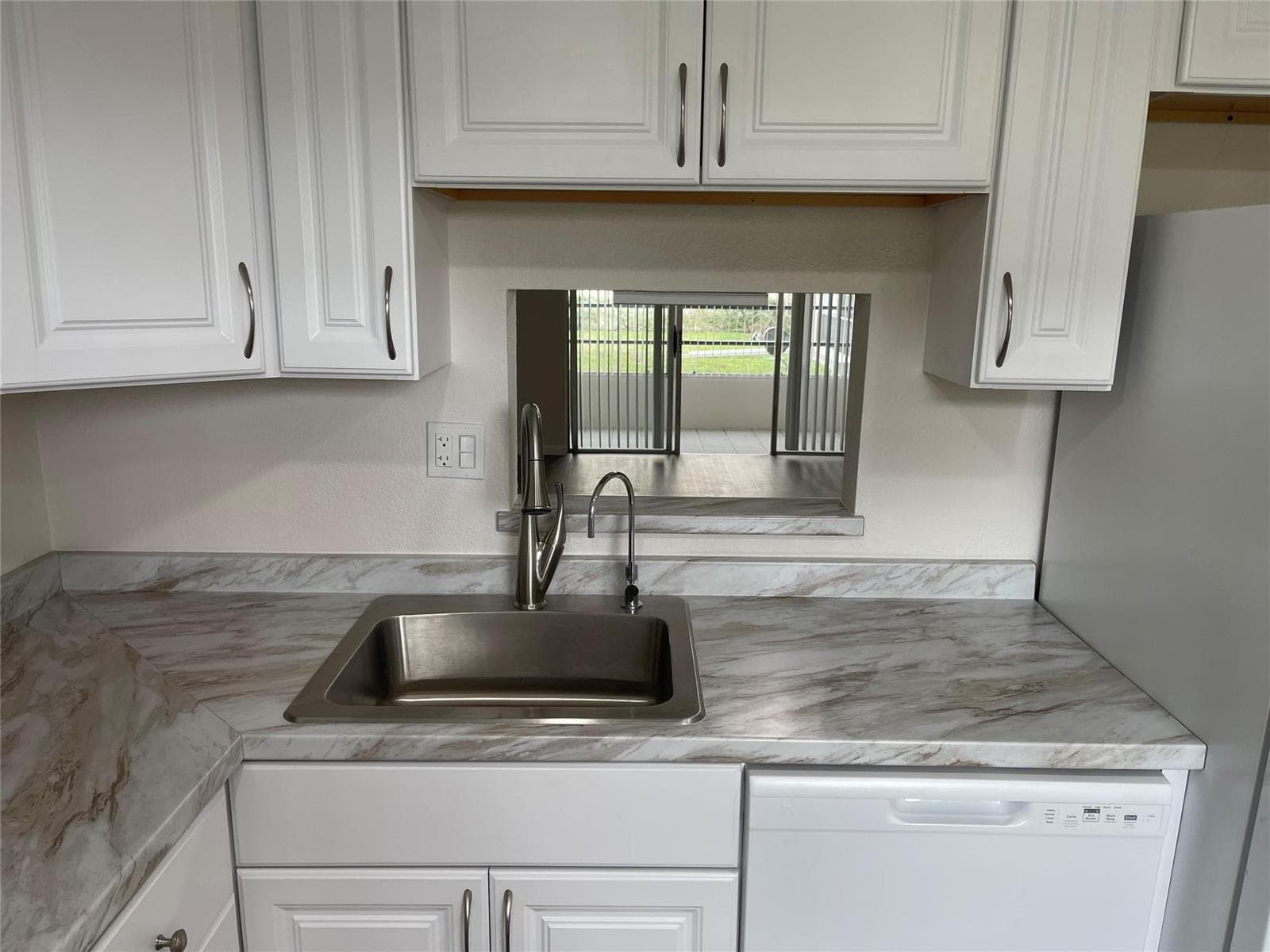 3099 NW 48TH Avenue # 157, Lauderdale Lakes, FL 33313 — zdjęcie 5