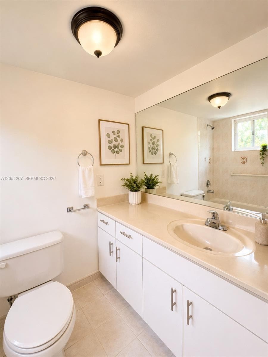5810 W 18th Ln # 101, Hialeah, FL 33012 — zdjęcie 3