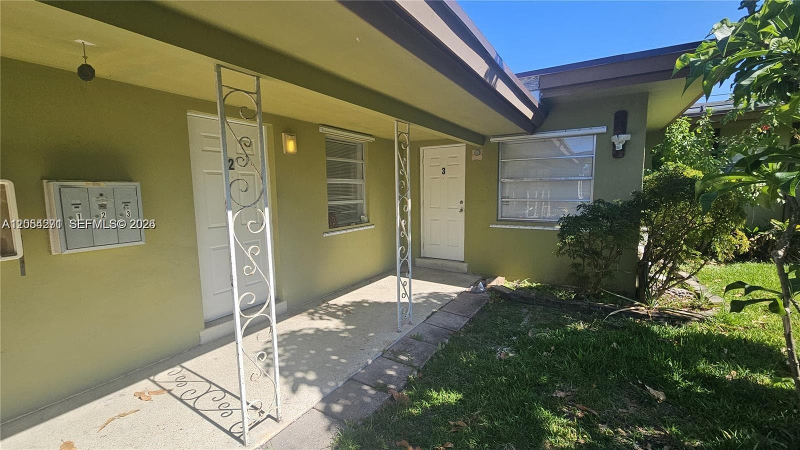 808 NE 10th St # 3, Hallandale Beach, FL 33009 — zdjęcie 3