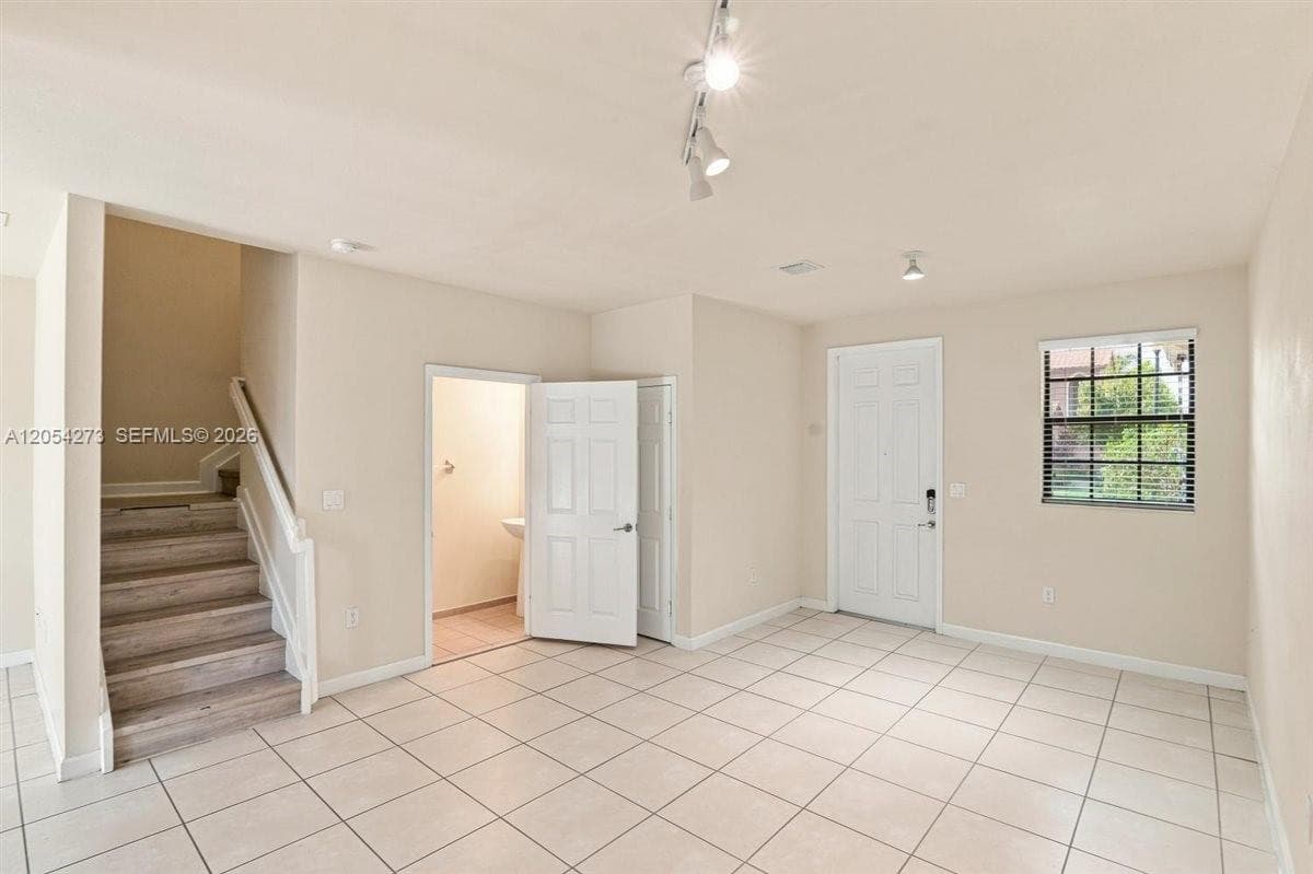 3787 SE 2nd St, Homestead, FL 33033 — zdjęcie 4
