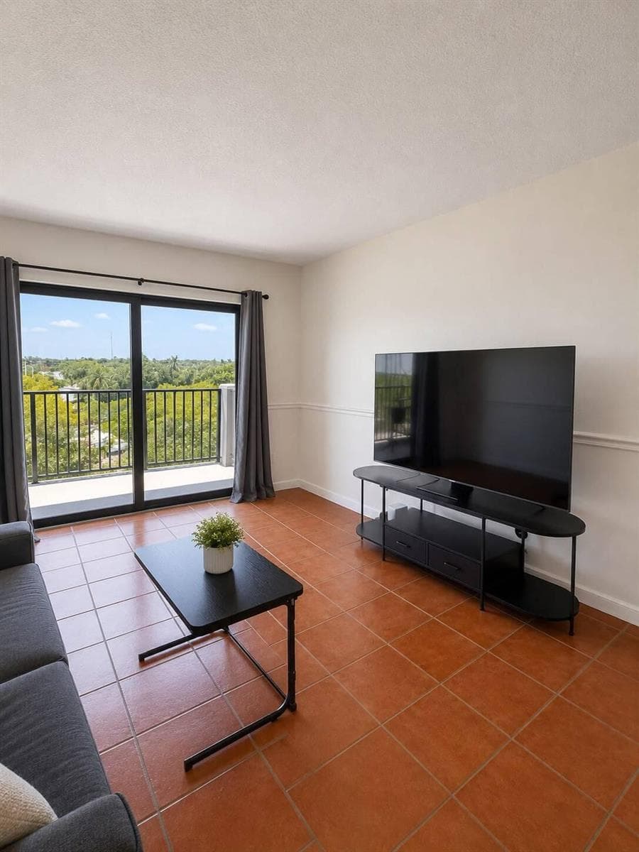 900 RIVER REACH Drive # 510, Fort Lauderdale, FL 33315 — zdjęcie 3