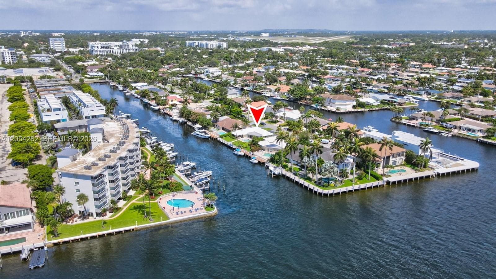 2762 NE 3rd St, Pompano Beach, FL 33062 — zdjęcie 4