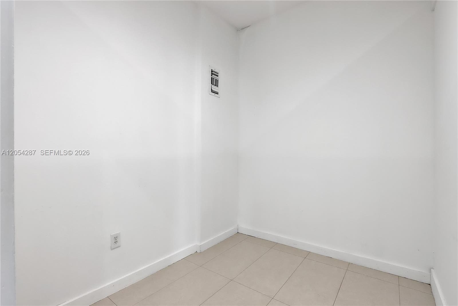 7000 NW 2 Ave # 7000, Miami, FL 33150 — zdjęcie 4