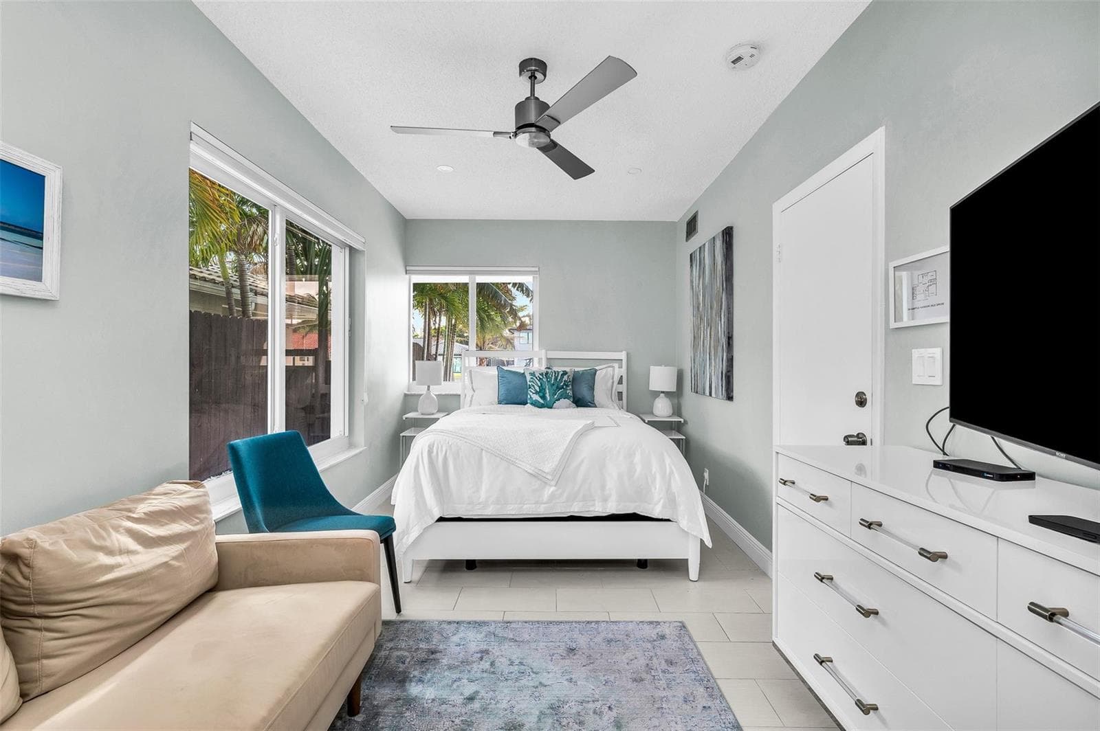 39 Castle Harbor Isle Drive, Fort Lauderdale, FL 33308 — zdjęcie 2