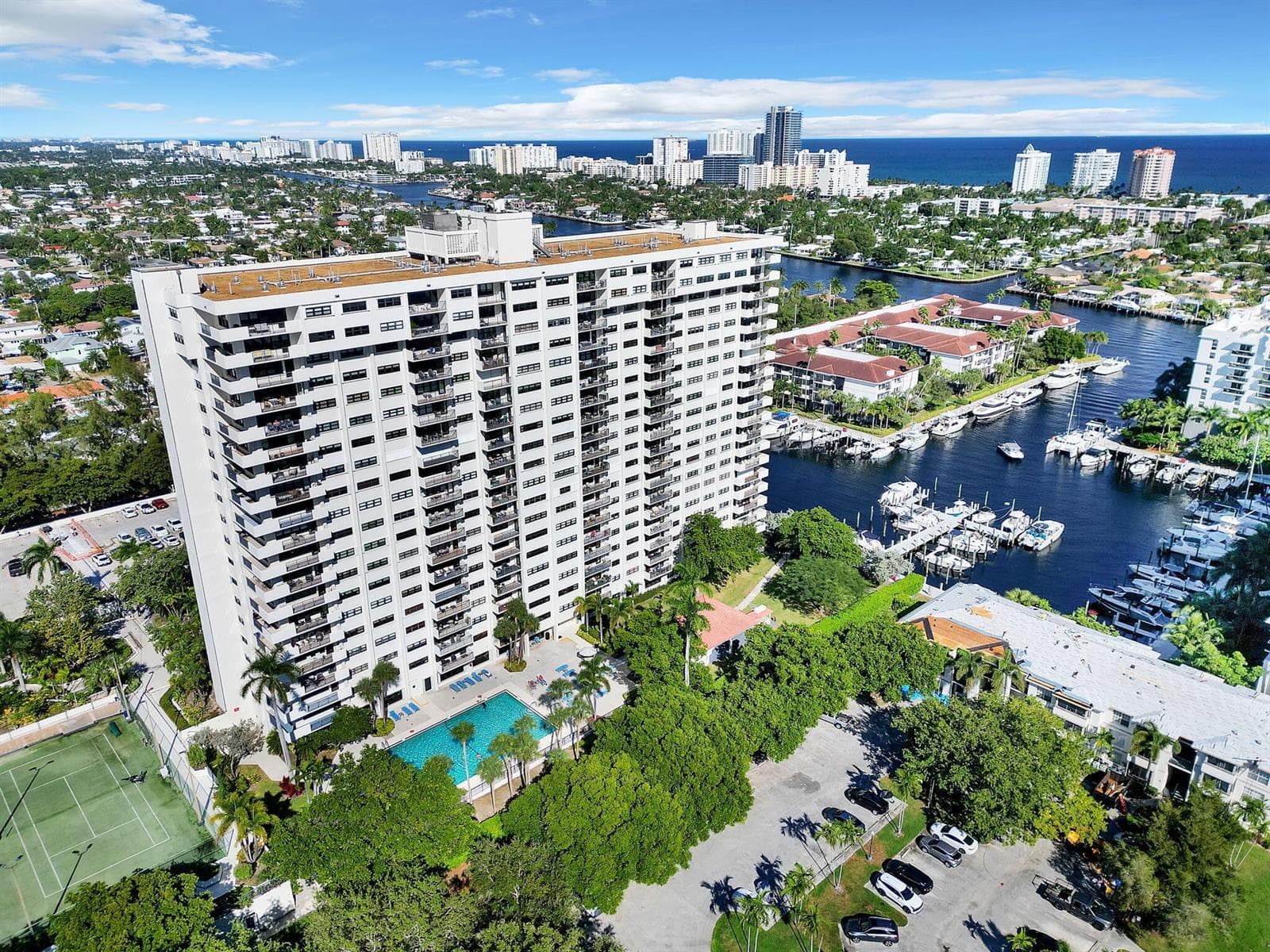3200 Port Royale Drive N # 902, Fort Lauderdale, FL 33308
