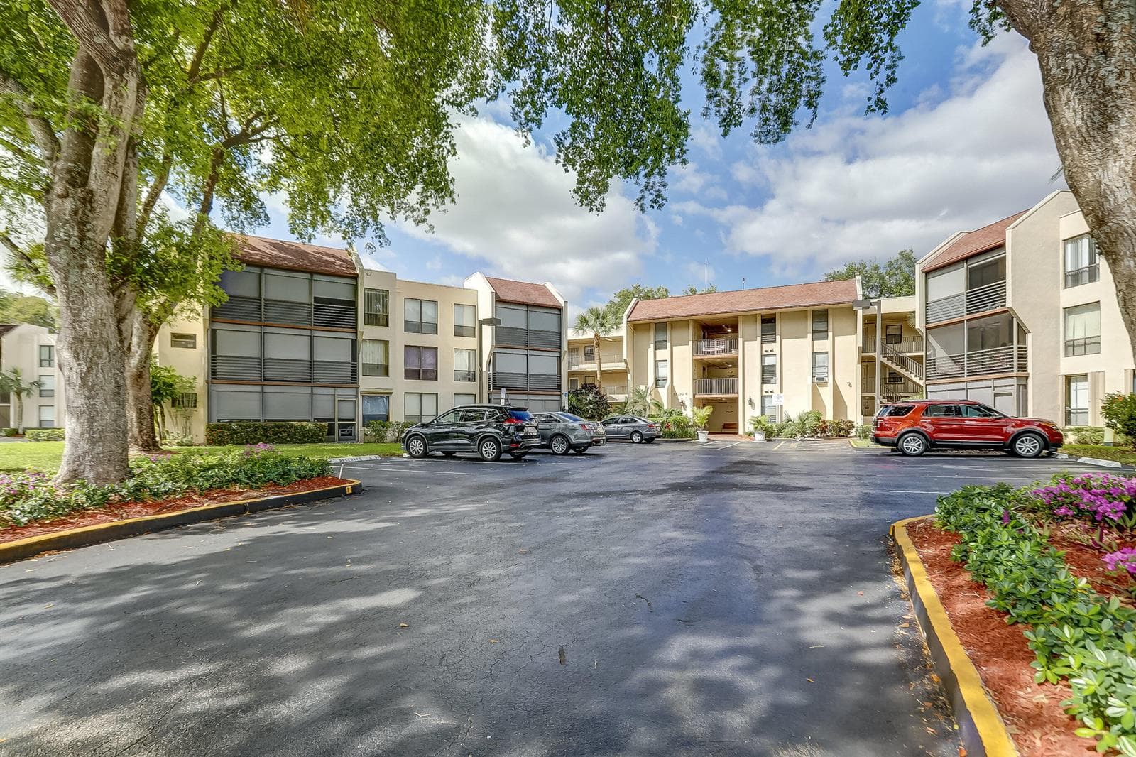 6751 N University Drive # 302, Tamarac, FL 33321 — zdjęcie 3