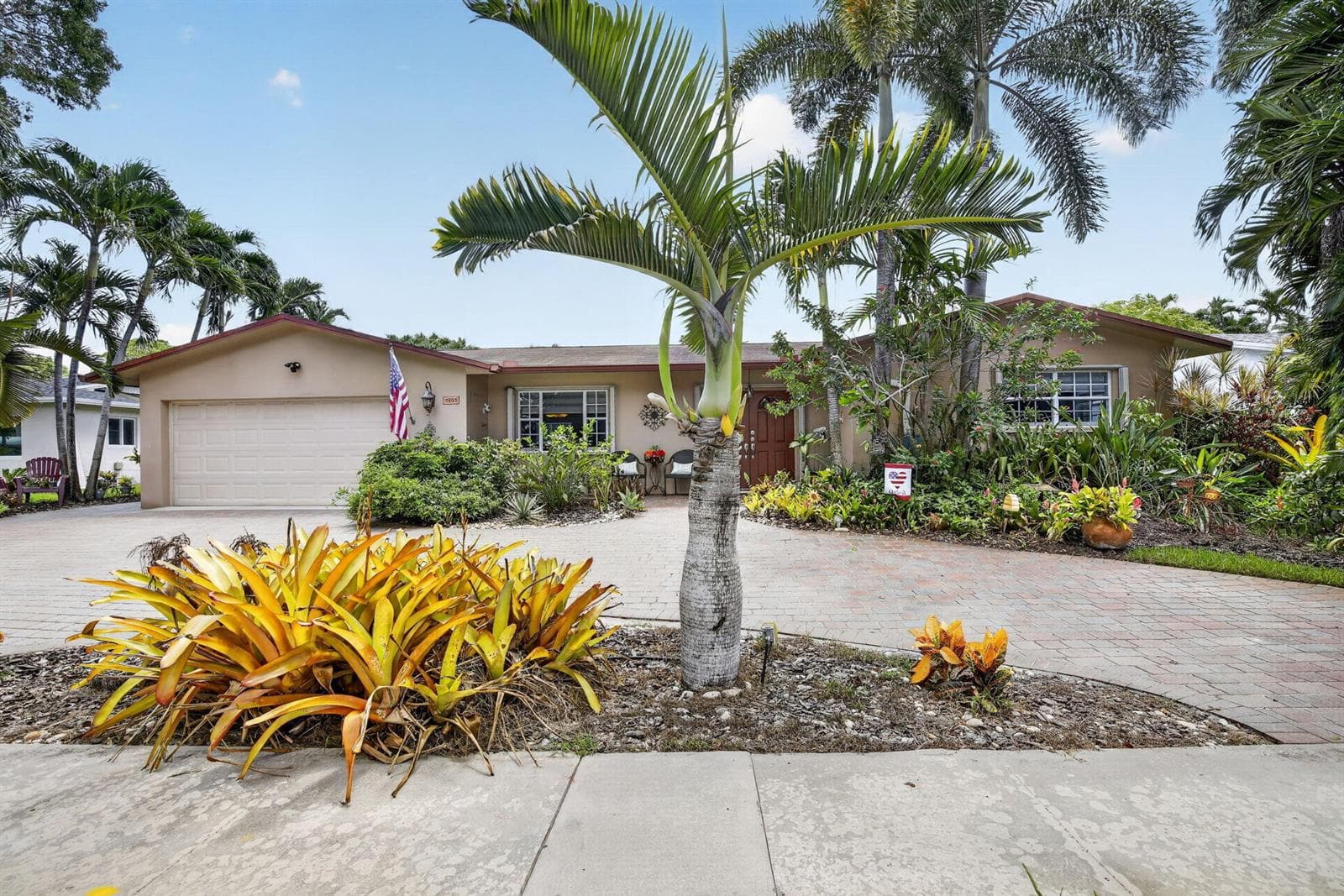 1851 NW 106TH Avenue, Pembroke Pines, FL 33026 — zdjęcie 2