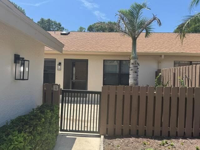 2084 SW SILVER PINE Way # 122-B, Palm City, FL 34990