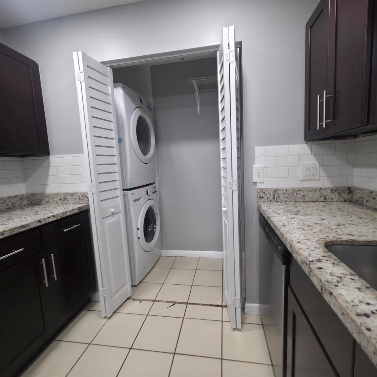 11441 NW 41st Street # 1-3, Coral Springs, FL 33065 — zdjęcie 4