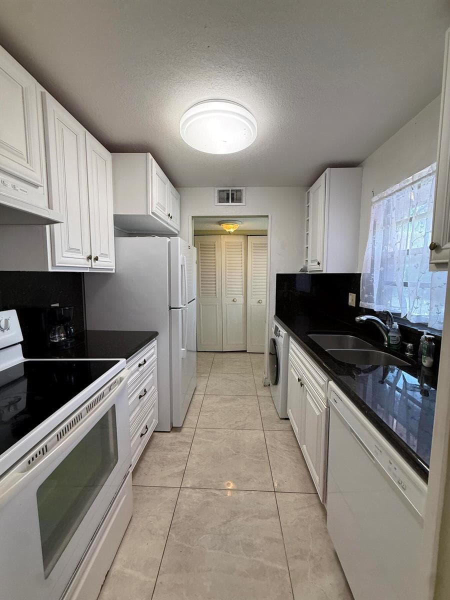 22 GOLFS EDGE # B, West Palm Beach, FL 33417 — zdjęcie 5