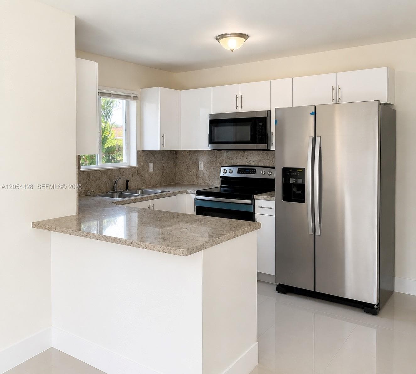 4491 NW 23rd Ave, Miami, FL 33142 — zdjęcie 2