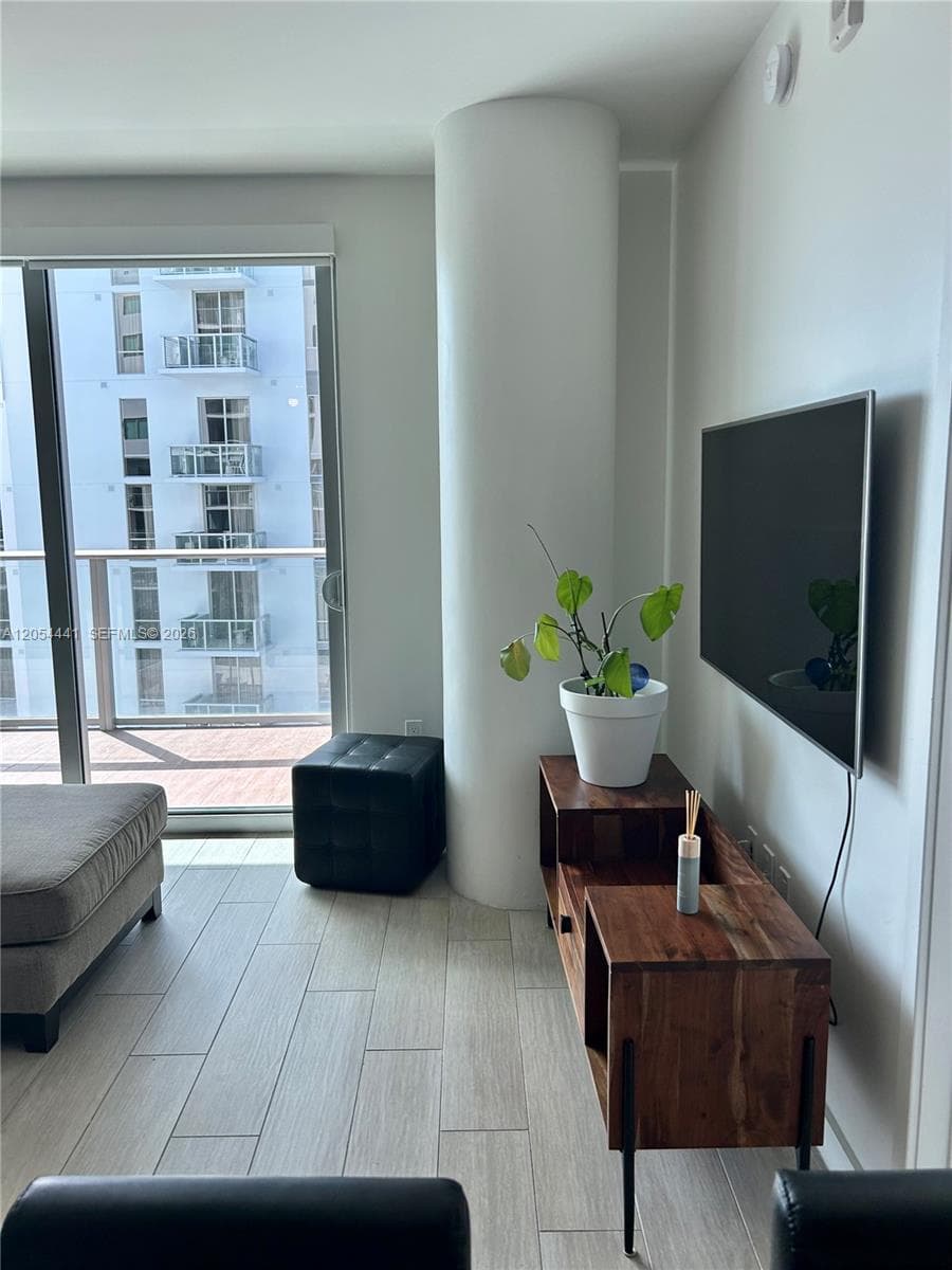 1600 SW 1st Ave # 812, Miami, FL 33129 — zdjęcie 5